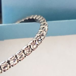 Touchstone Crystal Stretch Bracelet. New condition comes in original box.